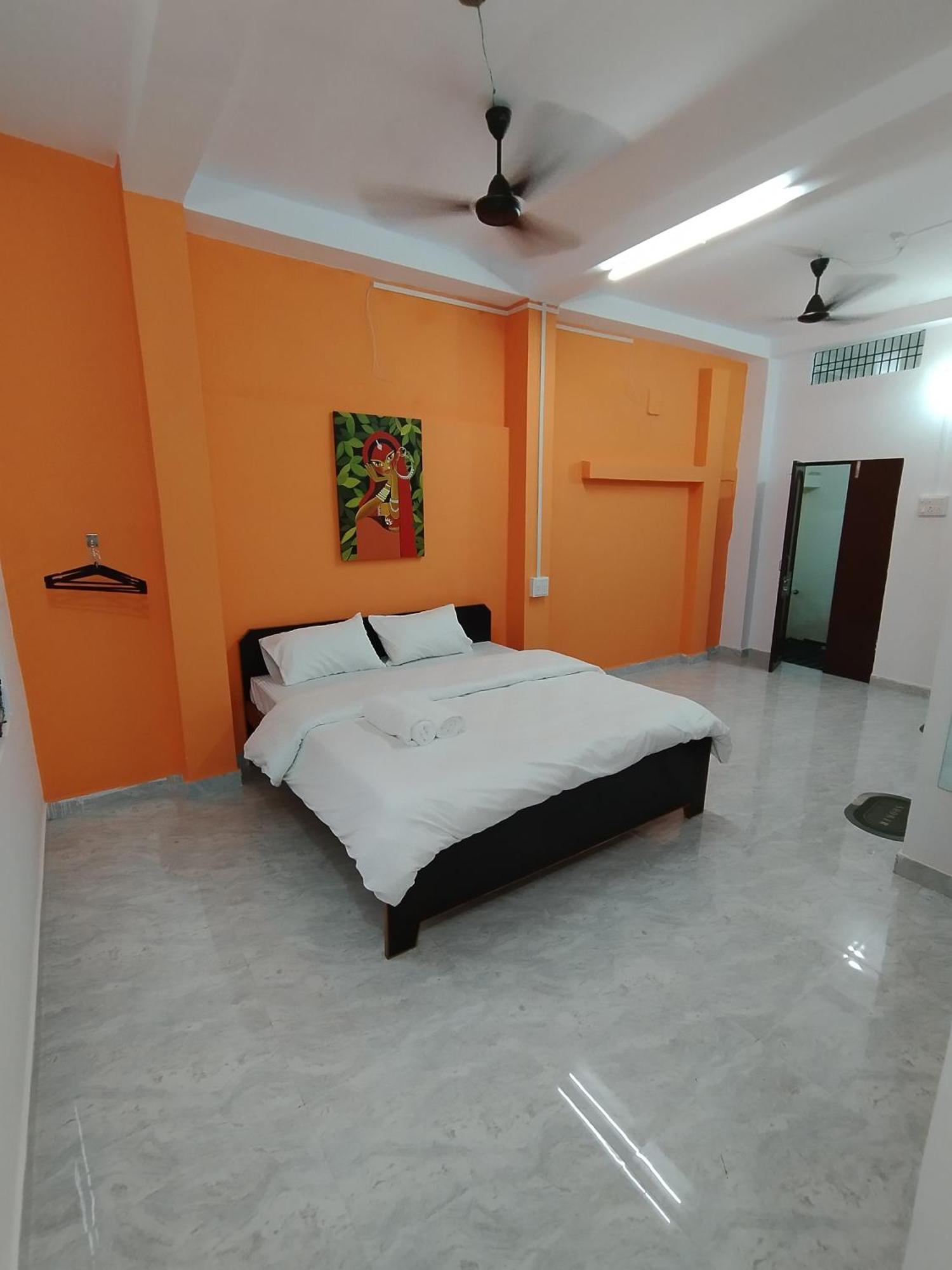 Ganga Putra Inn Varanasi Exterior foto